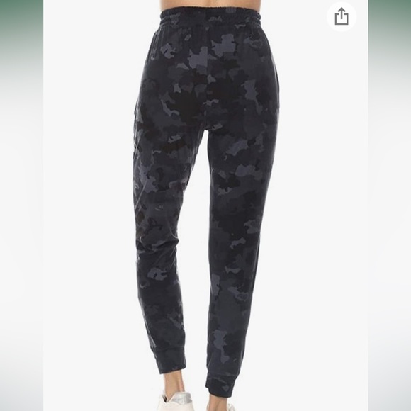 3/10$ Dark gray camo elastic waist joggers - Picture 4 of 7